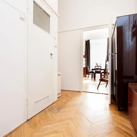 Apartament Slawkowska *